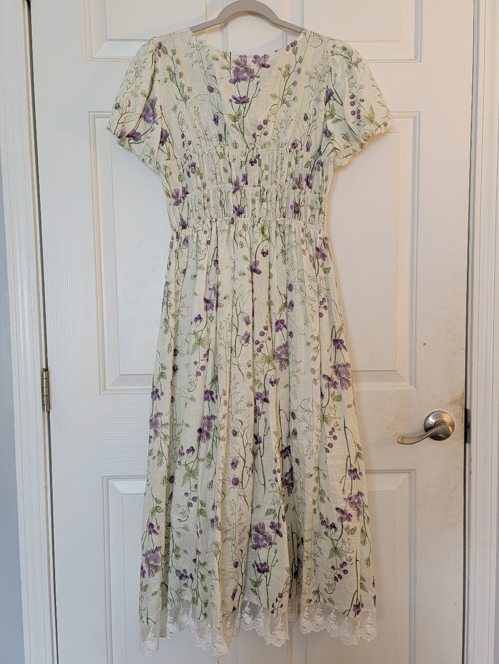 Linennaive Short Sleeve Linen Midi Floral Dress With Lace - Picture 8 of 10